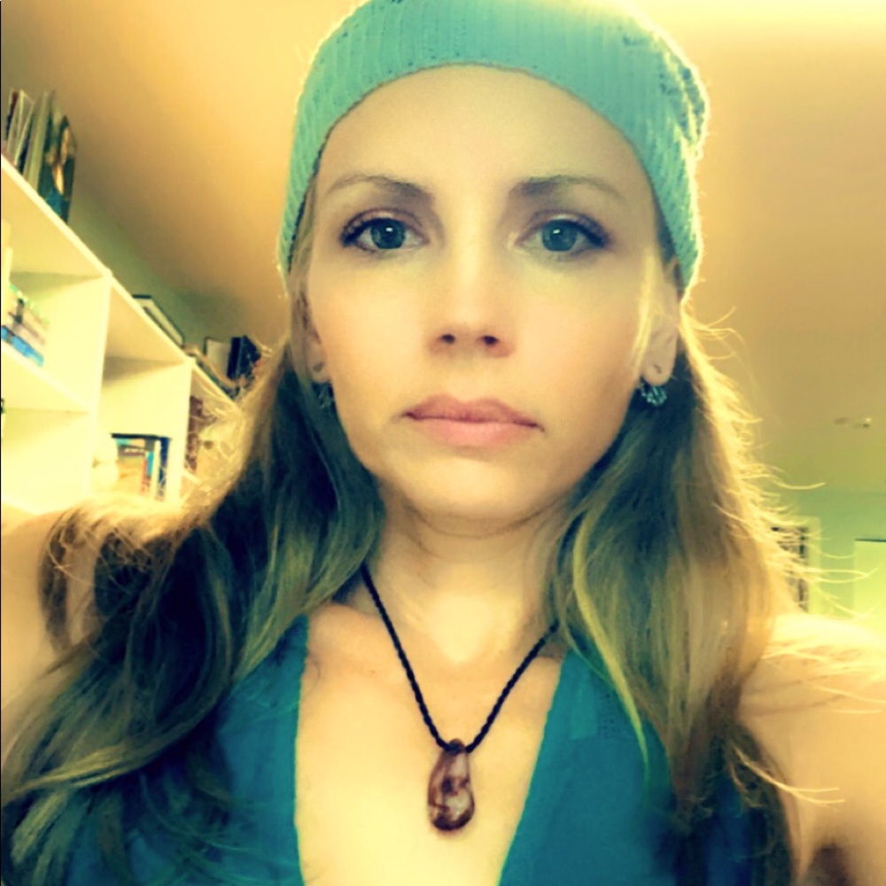 Meet your Posher, Christina